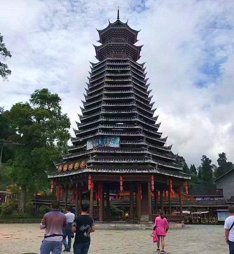 旅游1_副本.jpg