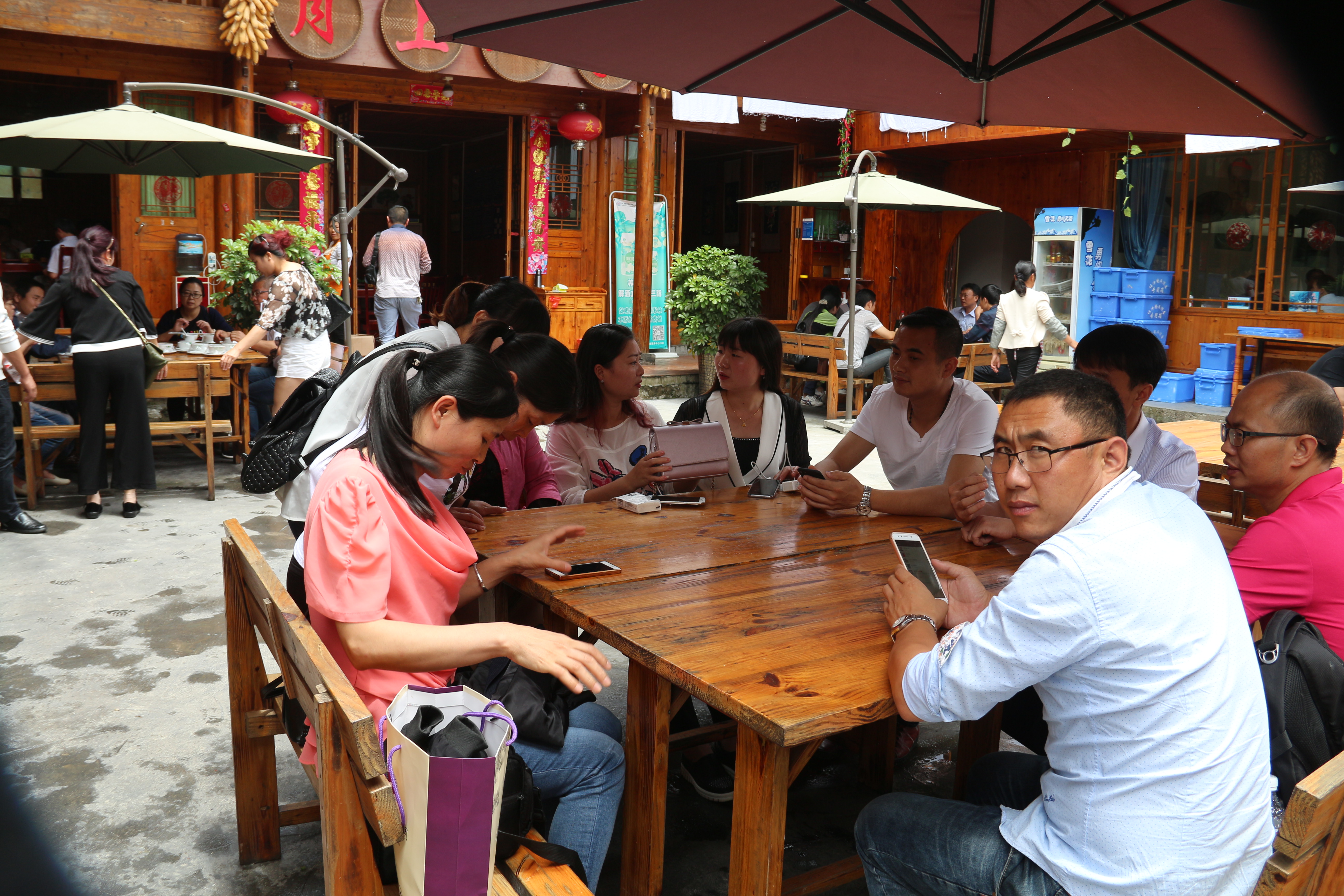 旅游2.jpg